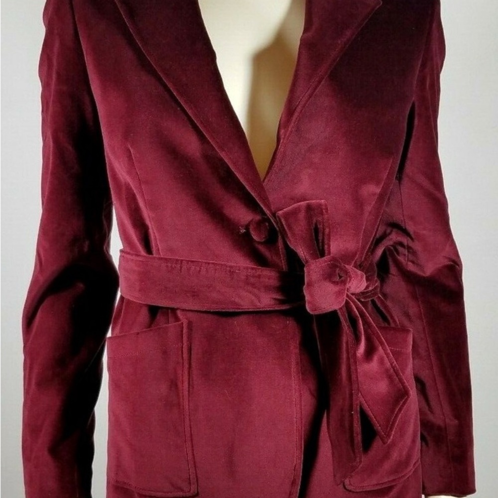 Forever 21 Blood Red Velvet Belted Blazer ❤️